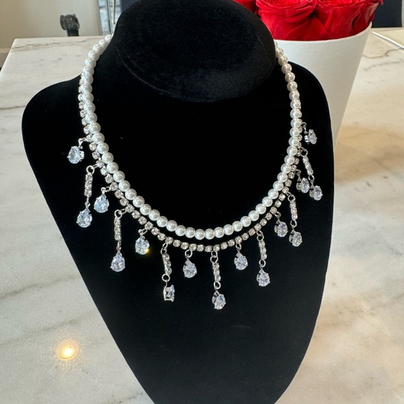 New Kenneth Jay Lane Layered Perl Crystal Necklace - Picture 4 of 10